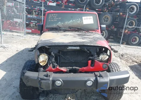 2016 Jeep Wrangler Unlimited Sport z USA, uszkodzony, nr VIN 1C4BJWDG6GL140174